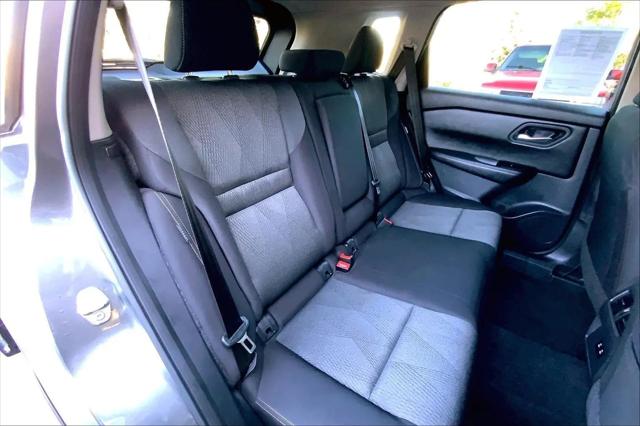 2025 Nissan Rogue SV FWD