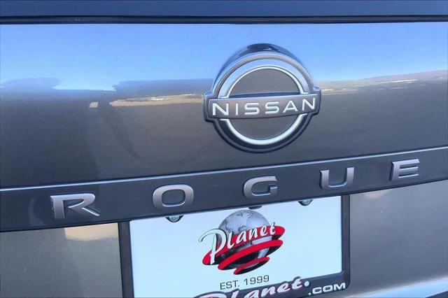 2025 Nissan Rogue SV FWD