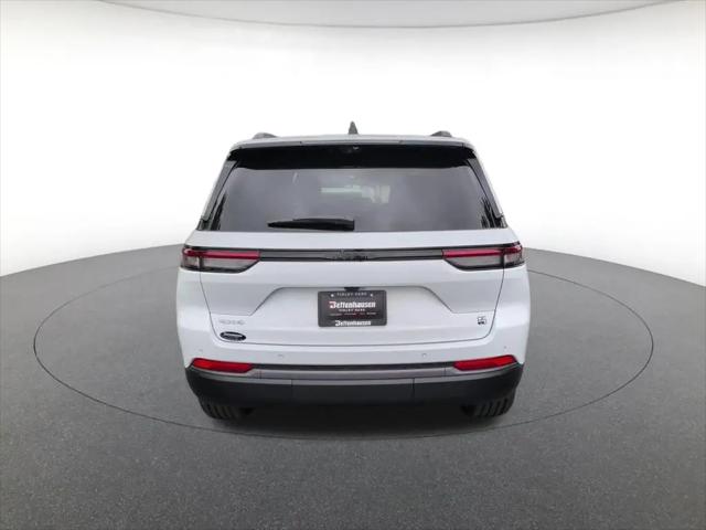 2026 Jeep Grand Cherokee 85th Anniversary Edition
