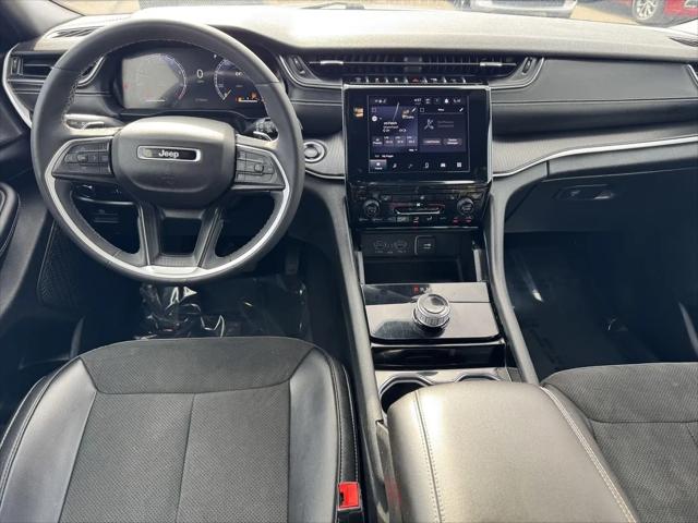 2023 Jeep Grand Cherokee L Altitude 4x4