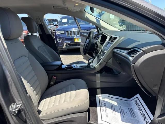 2013 Ford Fusion S
