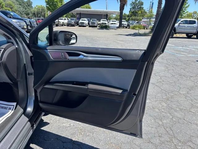 2013 Ford Fusion S