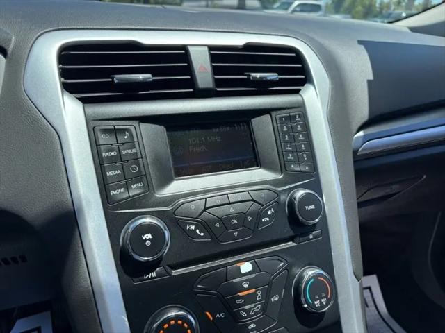 2013 Ford Fusion S