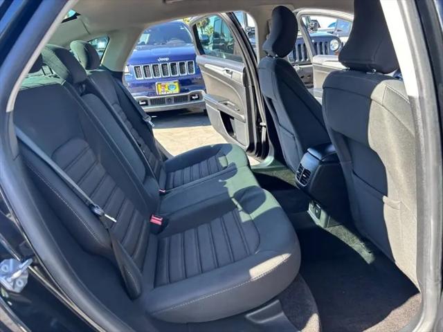 2018 Ford Fusion Hybrid SE