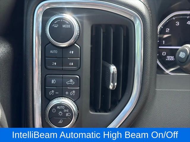 2022 GMC Sierra 1500 Limited 4WD Crew Cab Short Box AT4