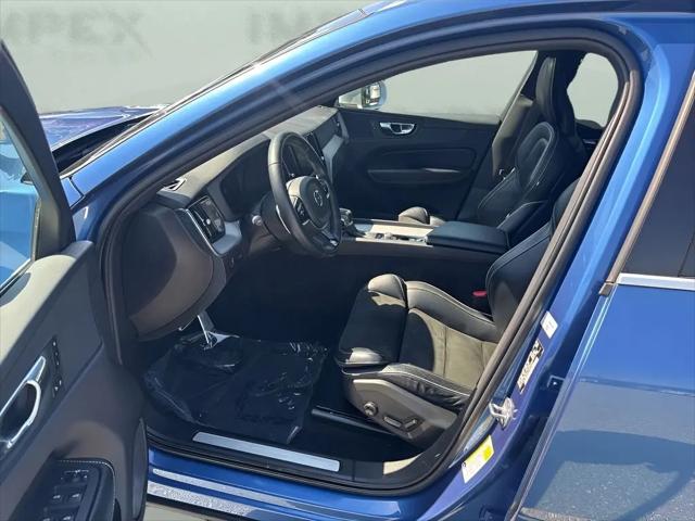 2018 Volvo XC60 T6 R-Design