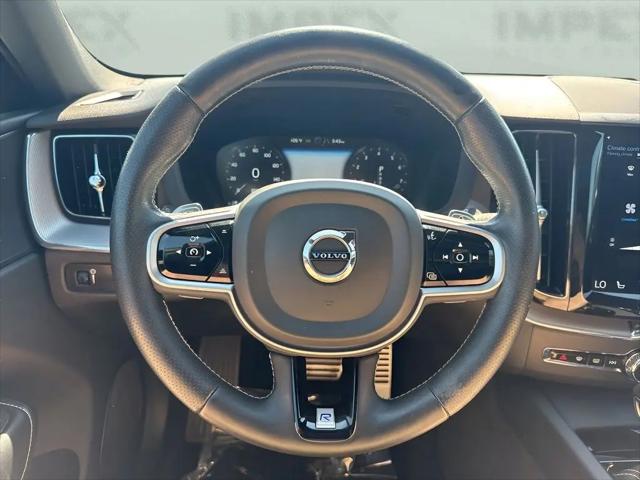 2018 Volvo XC60 T6 R-Design