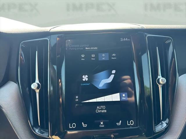 2018 Volvo XC60 T6 R-Design