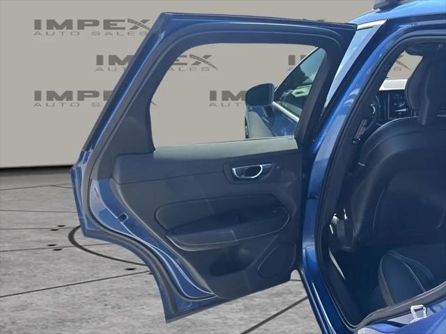 2018 Volvo XC60 T6 R-Design