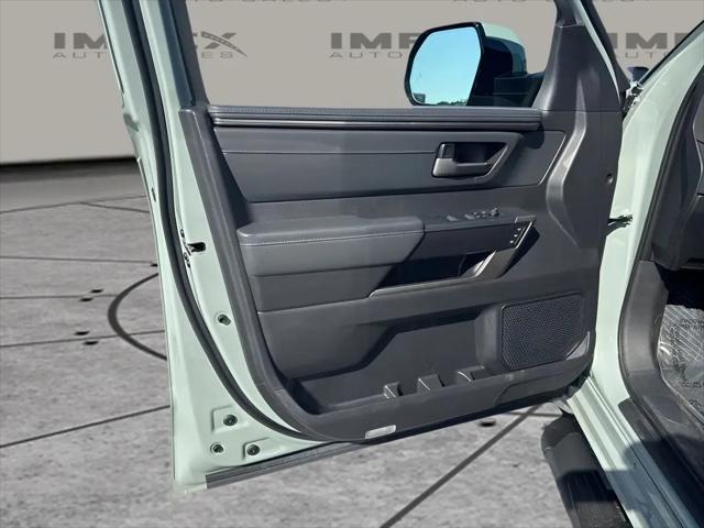 2026 Toyota Tundra Platinum CrewMax 5.5' Bed