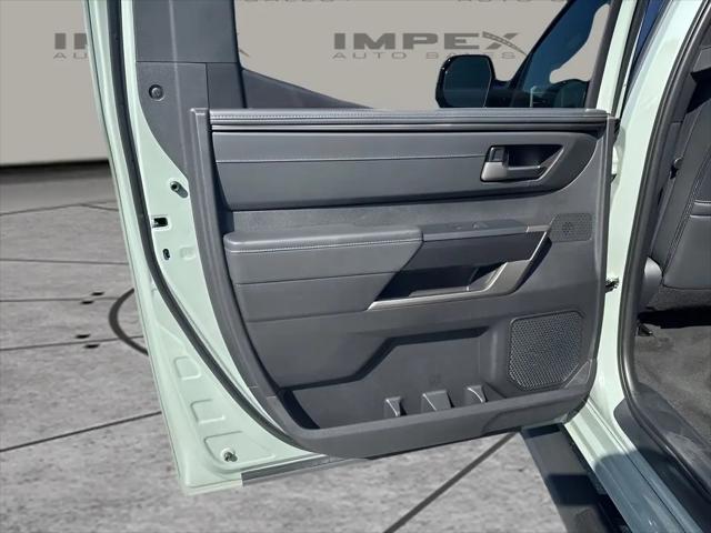 2026 Toyota Tundra Platinum CrewMax 5.5' Bed