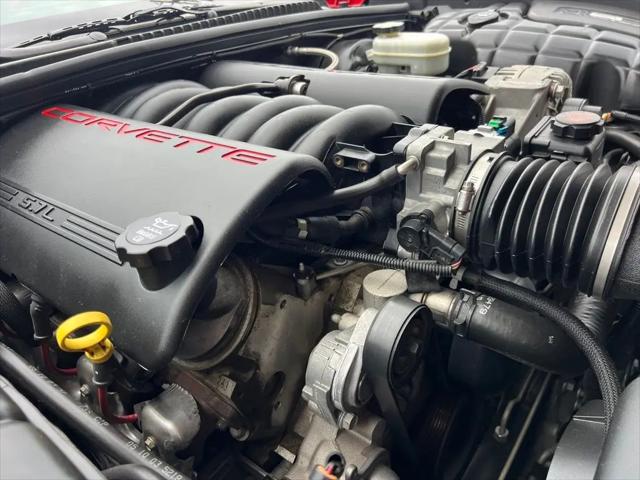 2003 Chevrolet Corvette Base
