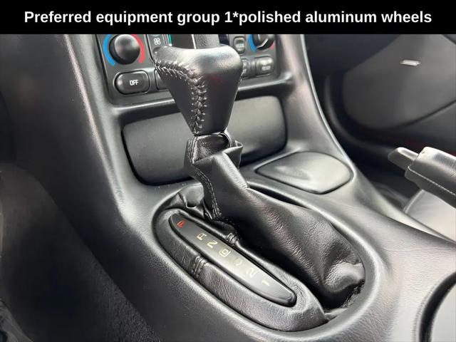 2003 Chevrolet Corvette Base