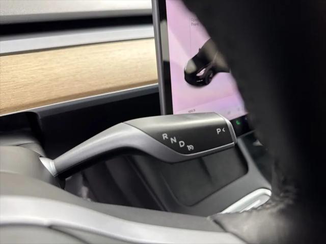 2021 Tesla Model 3 Standard Range Plus Rear-Wheel Drive