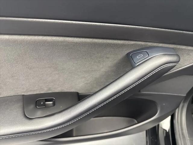 2021 Tesla Model 3 Standard Range Plus Rear-Wheel Drive
