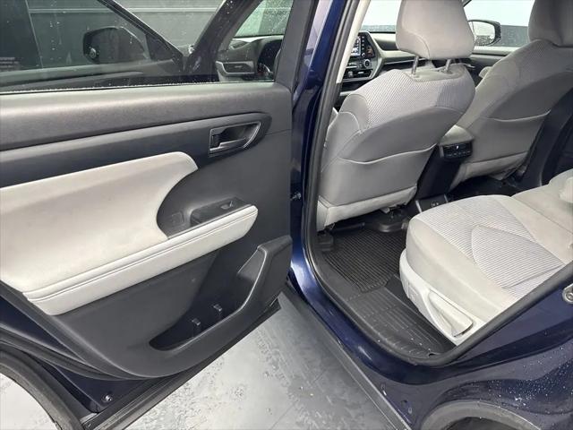 2020 Toyota Highlander L