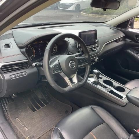 2022 Nissan Altima SR FWD