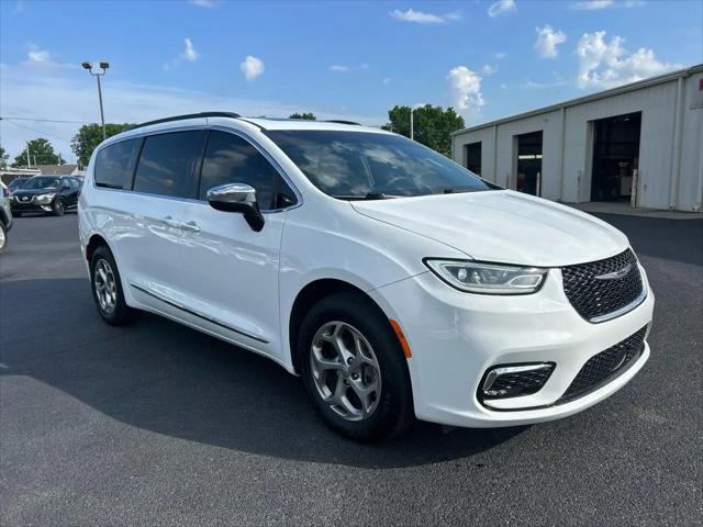 2023 Chrysler Pacifica Limited AWD
