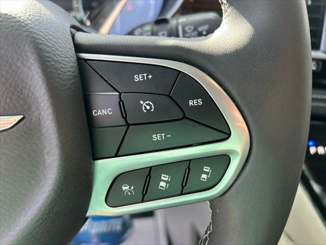 2023 Chrysler Pacifica Limited AWD