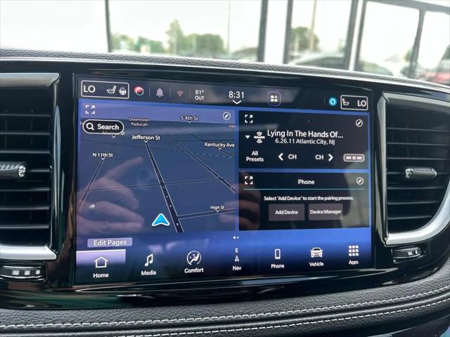 2023 Chrysler Pacifica Limited AWD
