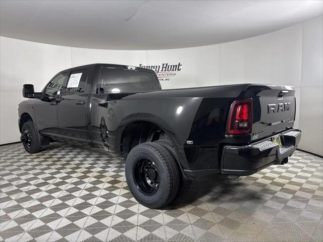2025 Ram 3500 Big Horn Crew Cab 4x4 8' Box