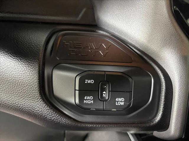 2025 Ram 3500 Big Horn Crew Cab 4x4 8' Box