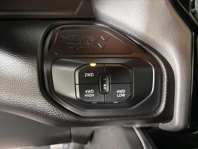 2025 Ram 3500 Big Horn Crew Cab 4x4 8' Box