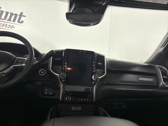 2025 Ram 3500 Big Horn Crew Cab 4x4 8' Box
