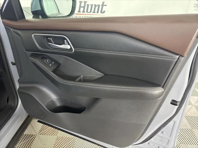 2021 Nissan Rogue SL FWD