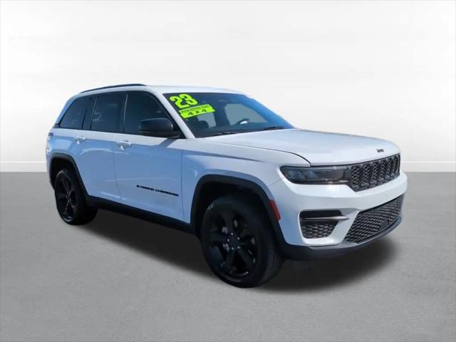 2023 Jeep Grand Cherokee Altitude 4x4