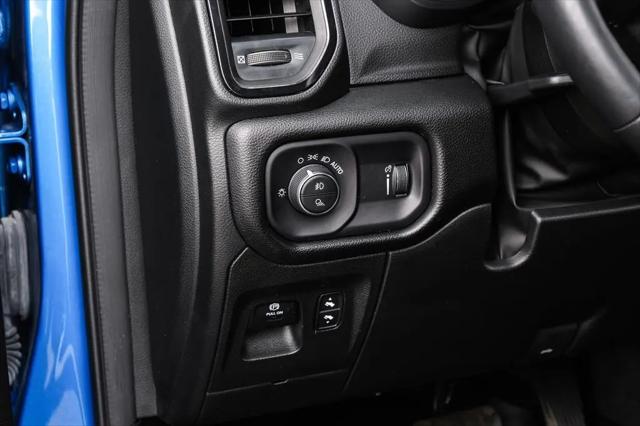 2023 Ram 1500 Big Horn Crew Cab 4x4 5'7" Box