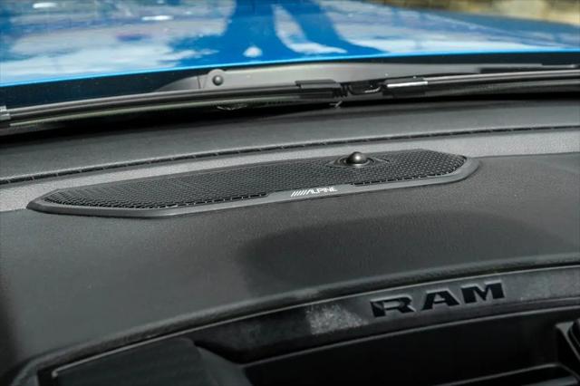 2023 Ram 1500 Big Horn Crew Cab 4x4 5'7" Box