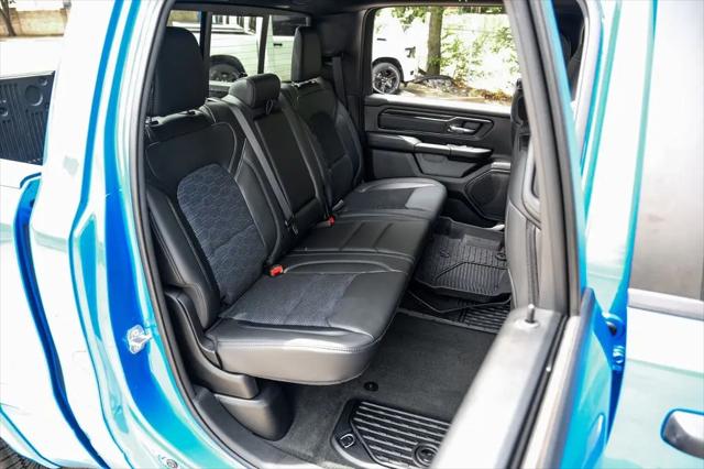 2023 Ram 1500 Big Horn Crew Cab 4x4 5'7" Box