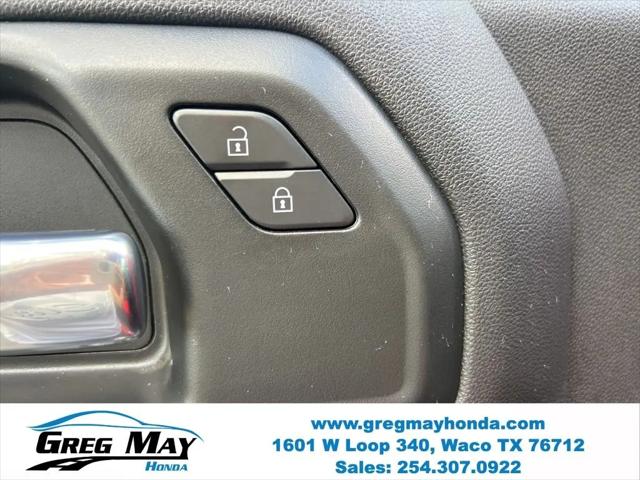 2026 Chevrolet Silverado 1500 4WD Crew Cab Short Bed Custom Trail Boss