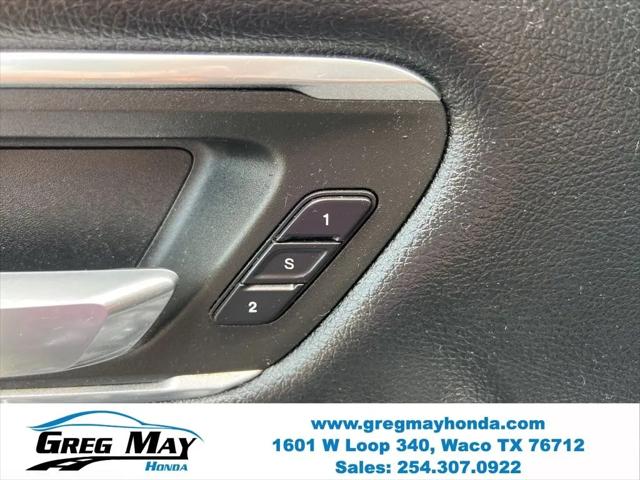 2019 Ram 1500 Laramie Crew Cab 4x4 5'7" Box