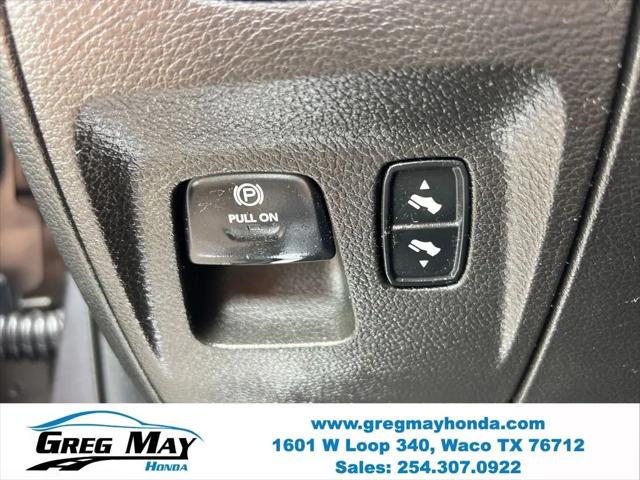 2019 Ram 1500 Laramie Crew Cab 4x4 5'7" Box