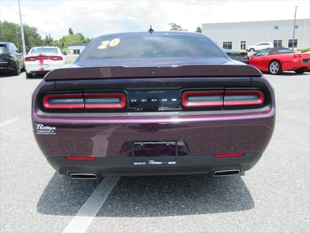 2020 Dodge Challenger SXT