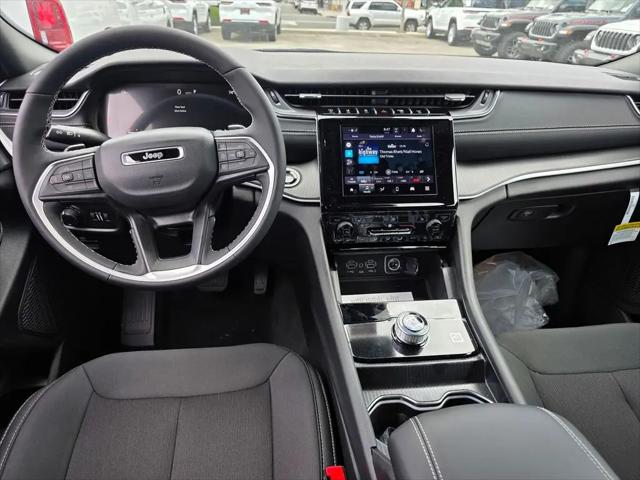 2026 Jeep Grand Cherokee L Altitude 4x2