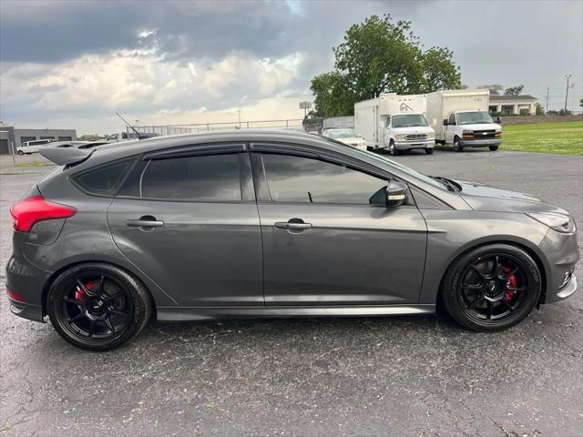 2018 Ford Focus ST