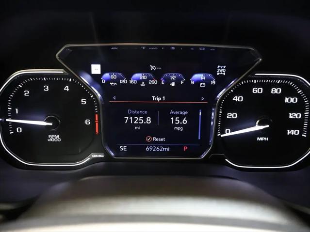 2021 GMC Yukon 4WD Denali
