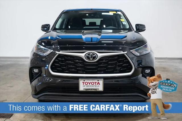 2024 Toyota Highlander LE