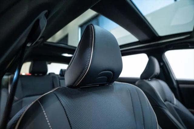 2025 Toyota Crown Signia Limited