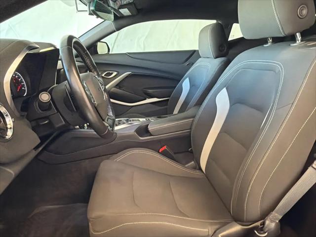 2022 Chevrolet Camaro RWD Coupe LT1