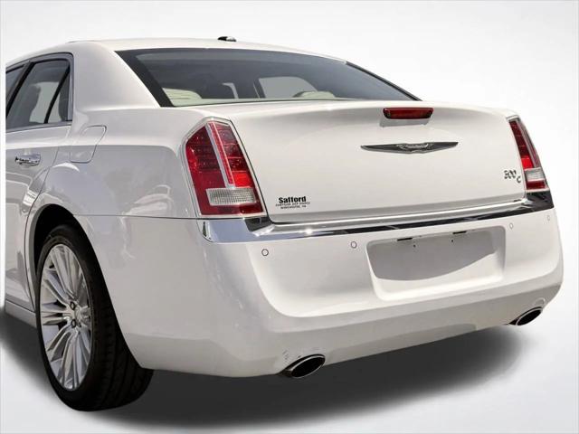 2011 Chrysler 300 C