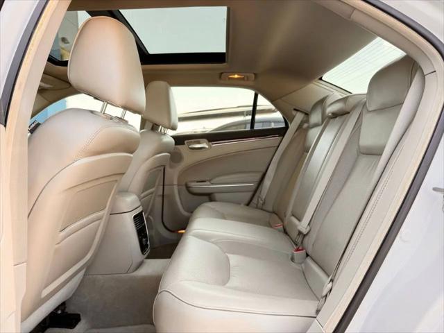 2011 Chrysler 300 C
