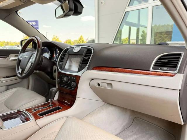 2011 Chrysler 300 C