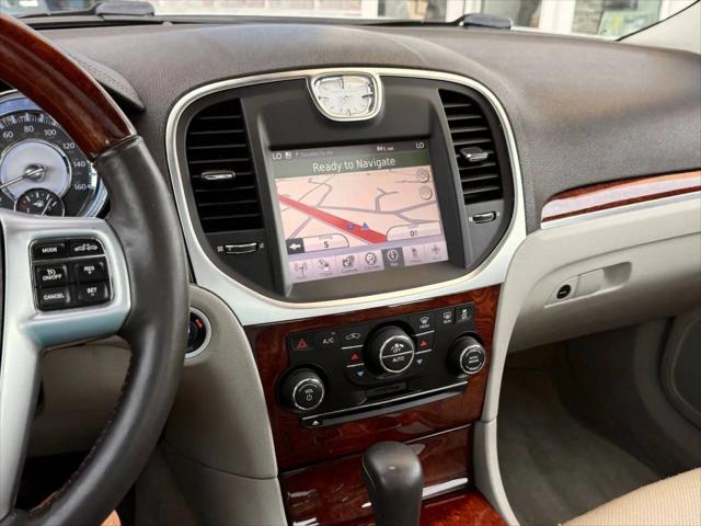 2011 Chrysler 300 C