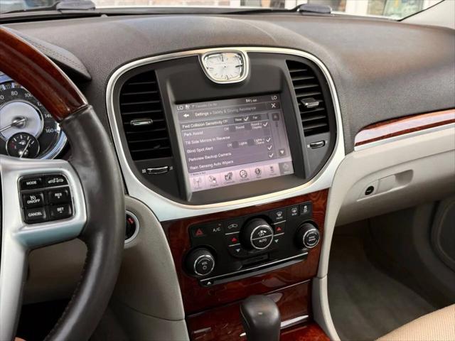 2011 Chrysler 300 C