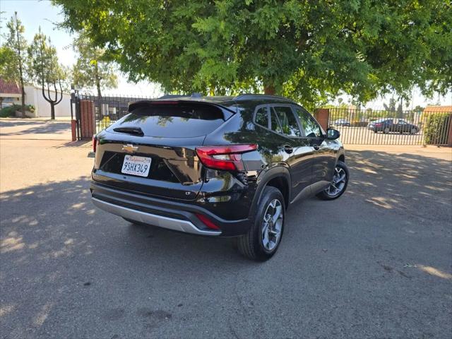 2025 Chevrolet Trax FWD LT