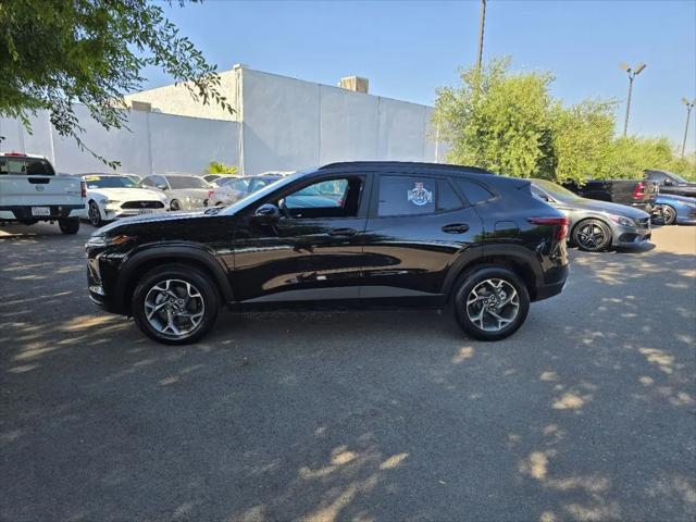 2025 Chevrolet Trax FWD LT
